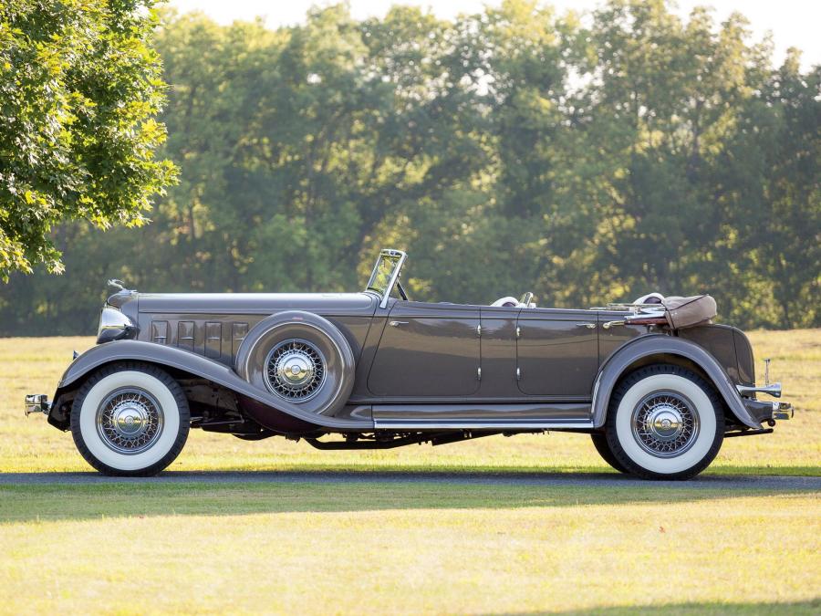  Chrysler Custom Imperial Dual Cowl Phaeton by LeBaron 1933 года  (фото 18 из 30)